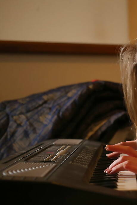 Rylsky Art invite you to explore xxx pictures featuring Beata demonstrating sexy body